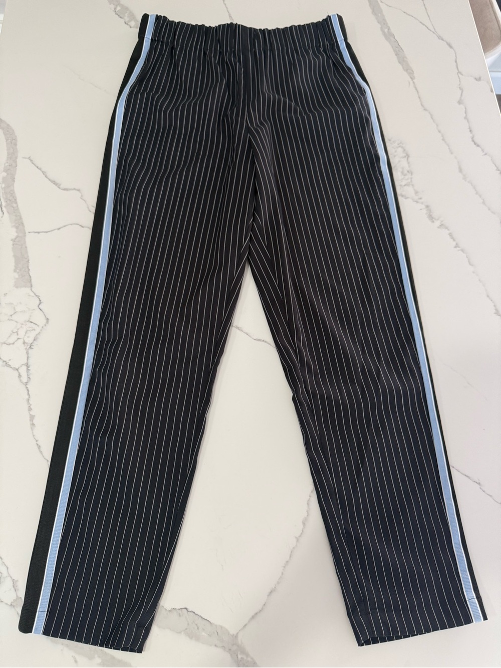 BCBGMaxAzria Black Pinstripe Ankle Pants Blue Side Stripe Sz M